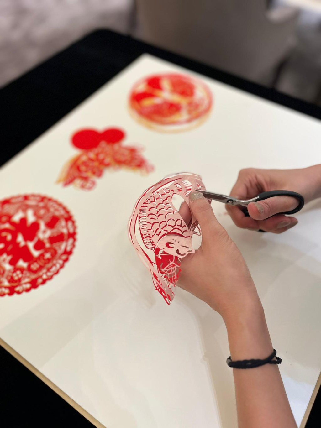 Other workshops include bamboo steamer weaving and making paper-art night lights.