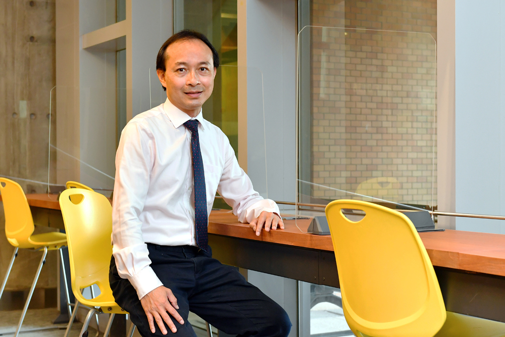 Dr Chau Chun-pong, Programme Leader of EE