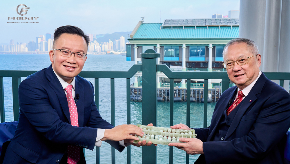 Tommy Cheung (R), Executive and Legislative Council member and leader of the Liberal Party, with host Nick Chan. Tommy Cheung (R), Executive and Legislative Council member and leader of the Liberal Party, with host Nick Chan.