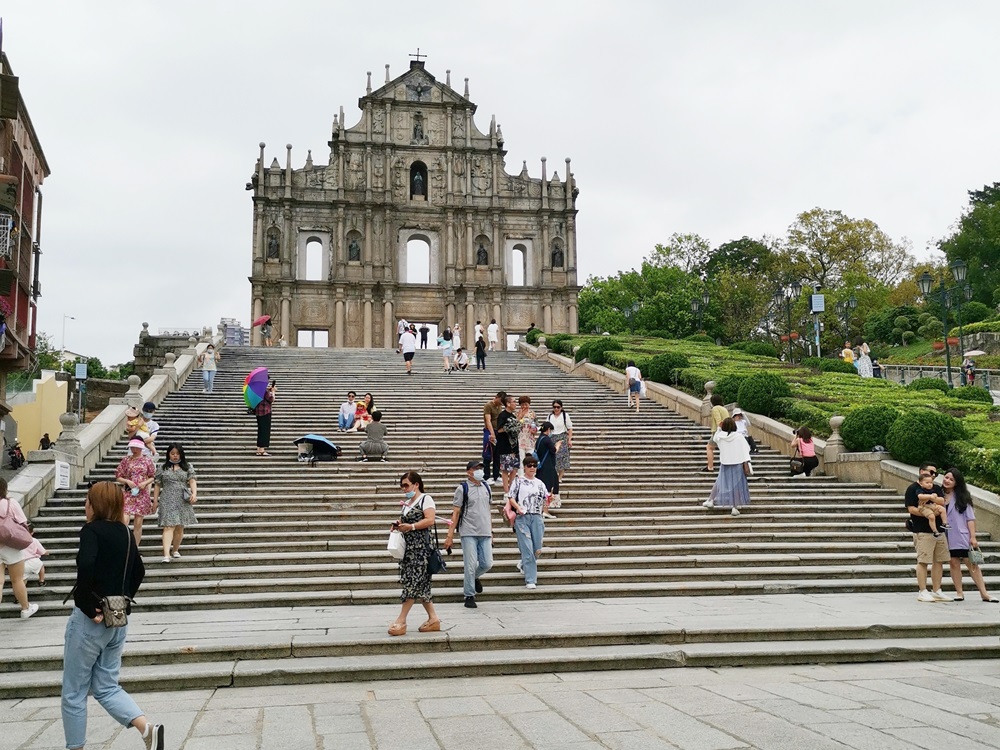 Hong Kong and Macau officials are set to meet and discuss how to resume cross-border commuting. File photo. Hong Kong and Macau officials are set to meet and discuss how to resume cross-border commuting. File photo.