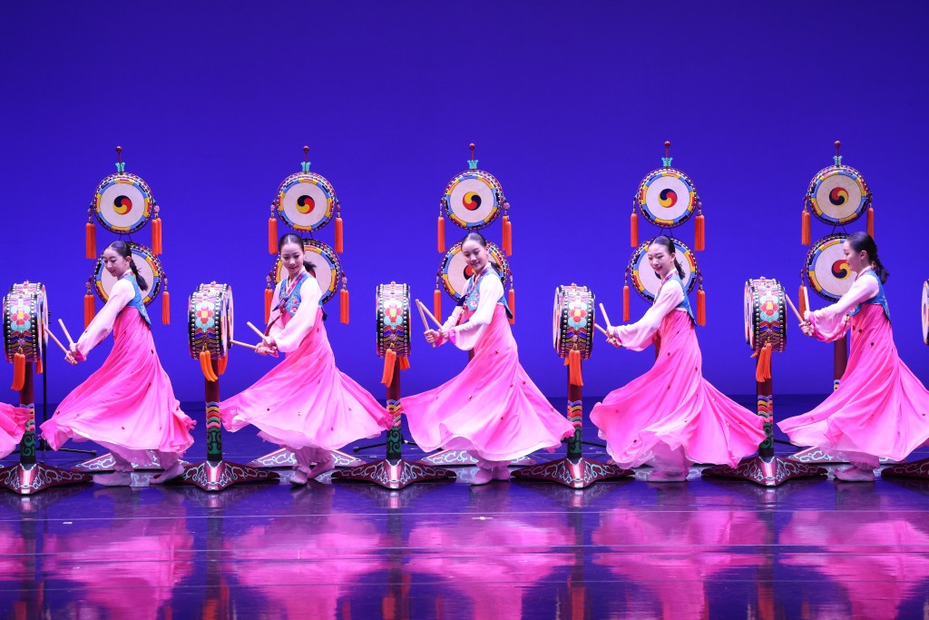 The Little Angels. HKCO