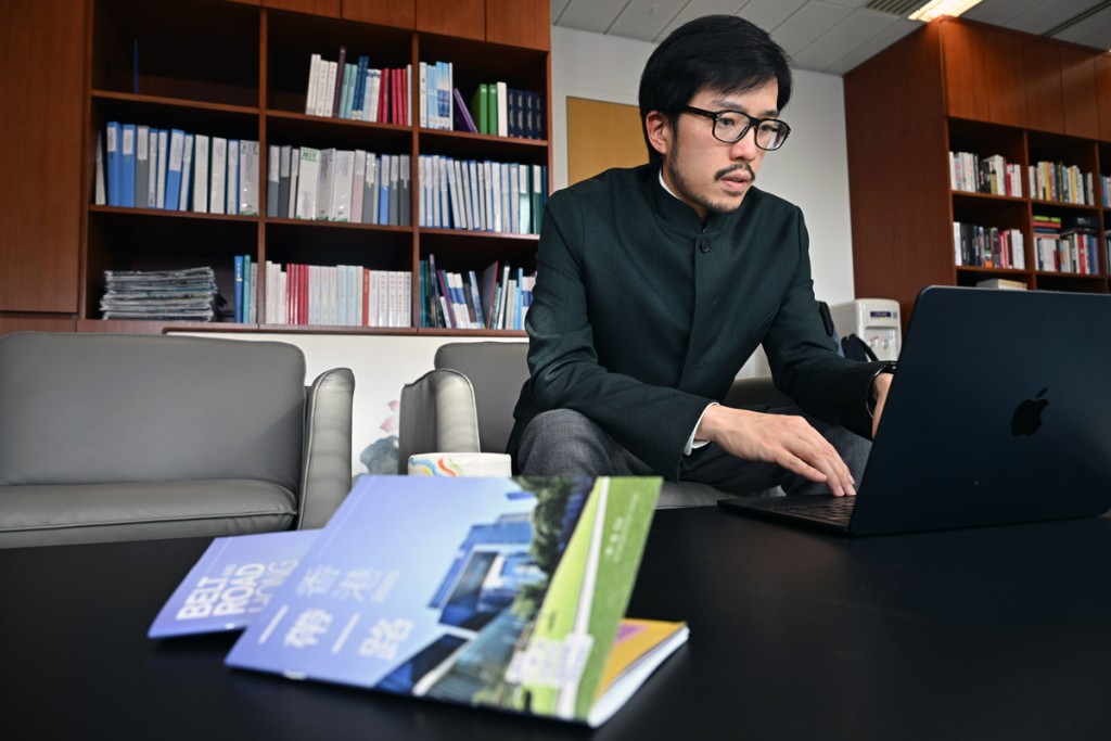 Ho says Hong Kong is the ideal Belt & Road trading hub. (GIS)