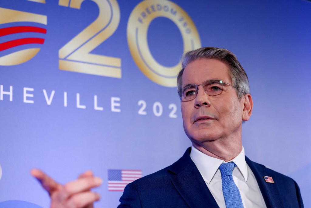 U.S. Treasury Secretary Scott Bessent gestures, as finance ministers and central bank governors from G20 countries meet in Asheville, North Carolina, U.S., August 31, 2026. REUTERS/Sam Wolfe
