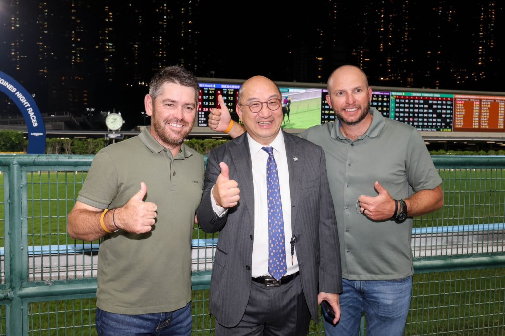 International golfers experienced Hong Kong's signature attractions, including the Happy Wednesday races at Happy Valley Racecourse