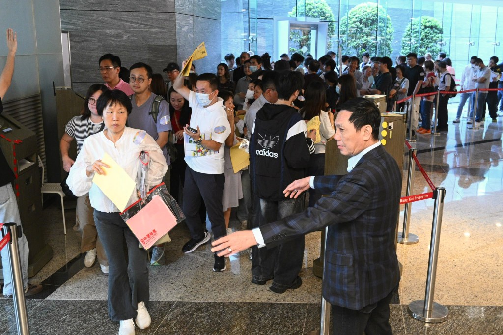 Buyers queue up for the sales of Sierra Sea Phase 2C(2).