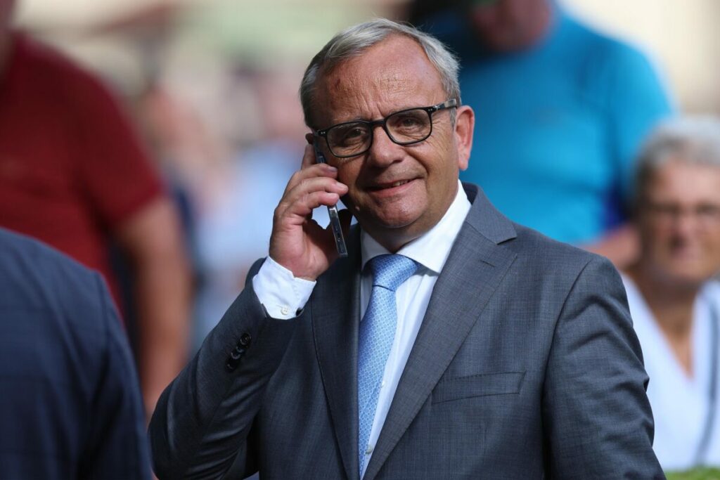Andreas Wöhler. GallopOnline.De