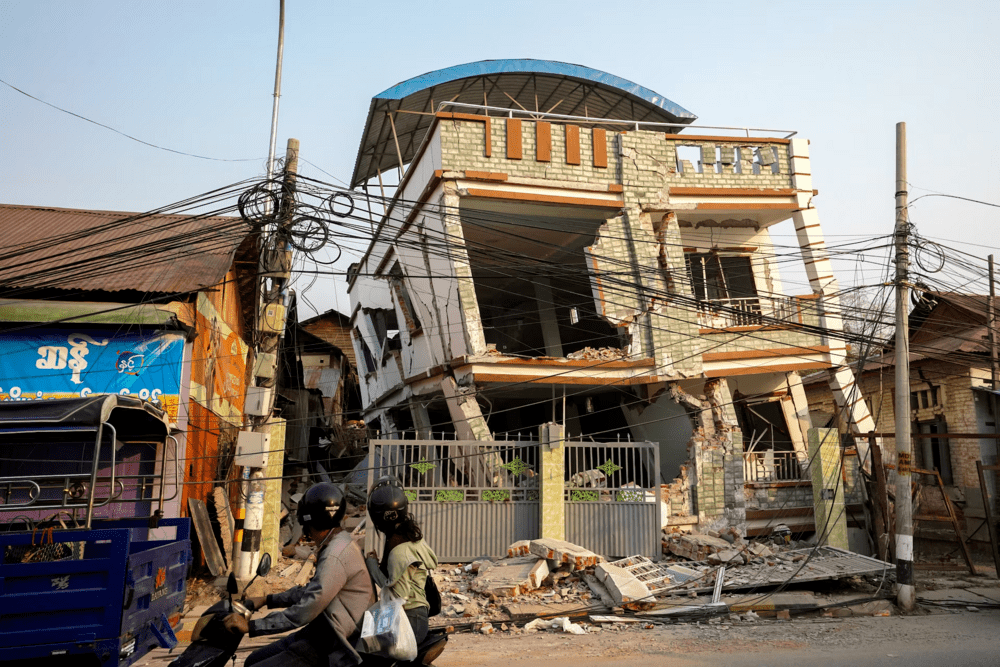 A damaged building is seen after a strong earthquake, in Amarapura, Myanmar, April 1, 2025. REUTERS/Stringer A damaged building is seen after a strong earthquake, in Amarapura, Myanmar, April 1, 2025. REUTERS/Stringer