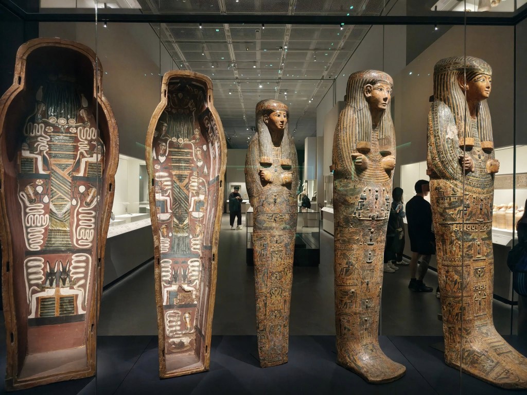Sheweikhi noted the vast potential for collaboration between HKPM and the Grand Egyptian Museum.