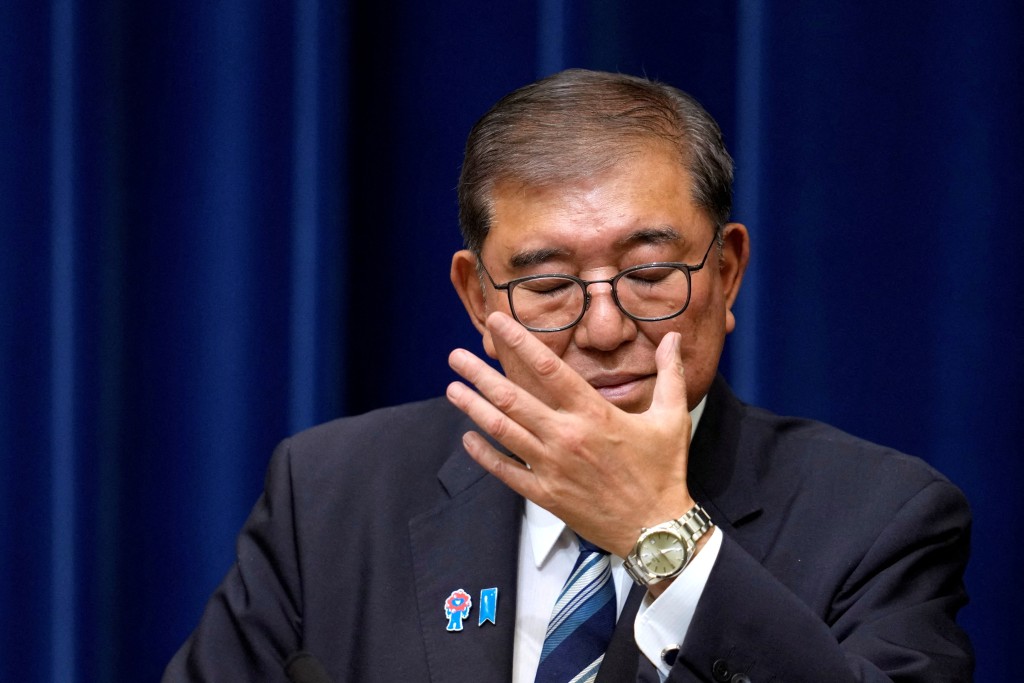 Japanese Prime Minister Shigeru Ishiba adjusts his glasses during a press conference as he announces his resignation, in Tokyo, Japan September 7, 2025. (Reuters)