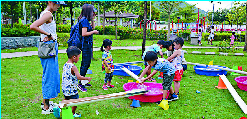 The return to school will be gradual, with older students returning first. The return to school will be gradual, with older students returning first.