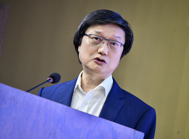 Franklin Lam Franklin Lam