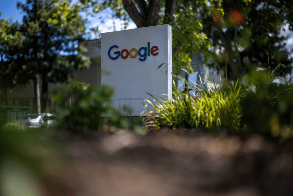 A Google logo is seen at a company research facility in Mountain View, California, U.S., May 13, 2025. REUTERS/Carlos Barria