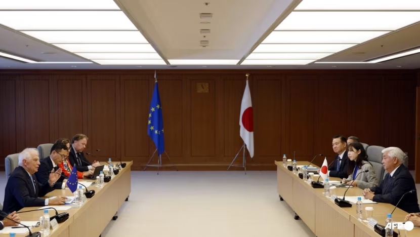 EU High Representative for Foreign Affairs and Security Policy Josep Borrell (left) delivers an opening address at the start of a meeting with Japan's Defence Minister Gen Nakatani (right) at the Defence Ministry in Tokyo on Nov 1, 2024. (Photo: AFP/Pool/Franck Robichon) EU High Representative for Foreign Affairs and Security Policy Josep Borrell (left) delivers an opening address at the start of a meeting with Japan's Defence Minister Gen Nakatani (right) at the Defence Ministry in Tokyo on Nov 1, 2024. (Photo: AFP/Pool/Franck Robichon)