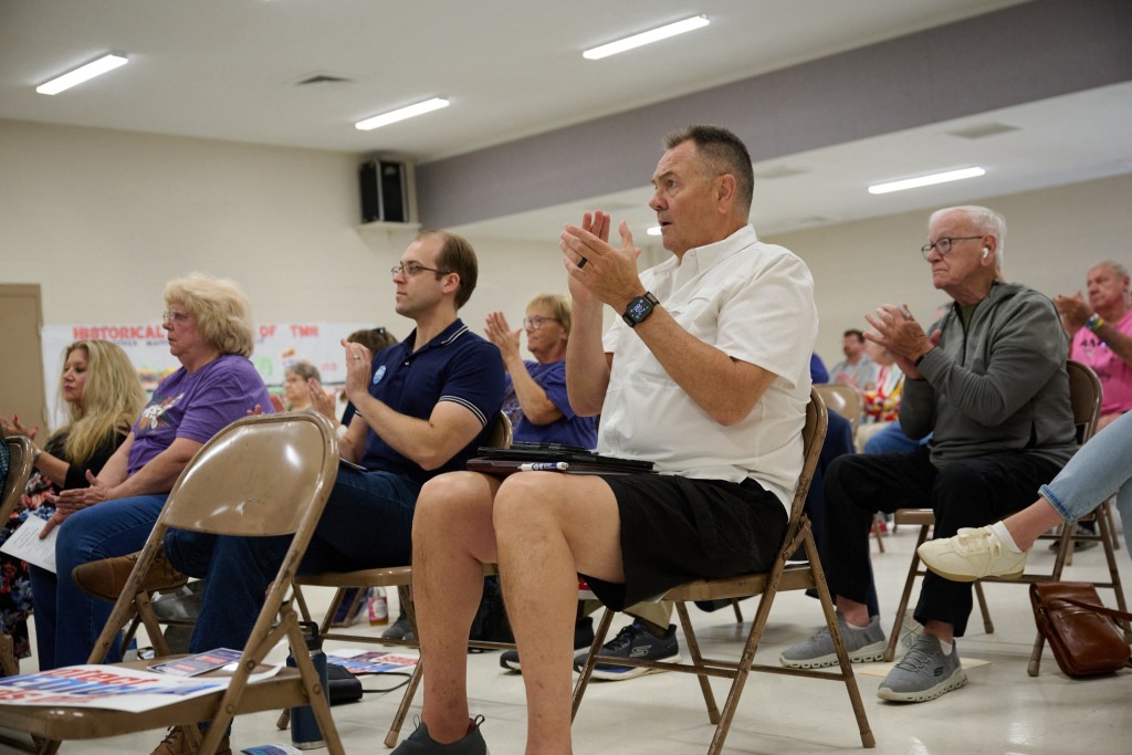 Andy Linko, 67, applauds for a speaker during a healthcare town hall on September 26 in Warren, Ohio.