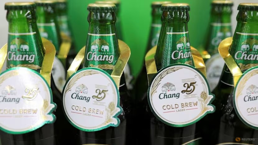 Bottles of Chang beer are seen at a supermarket in Bangkok, Thailand, Oct 12, 2020. (File photo: Reuters/Soe Zeya Tun)