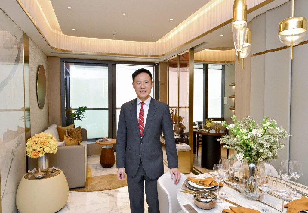 Victor Tin Sio-un, executive directors of Sino