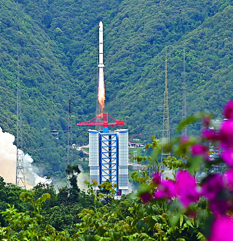 A rocket carrying a satellite developed by China and France takes off from Xichang Satellite Launch Center in Sichuan Province. REUTERS A rocket carrying a satellite developed by China and France takes off from Xichang Satellite Launch Center in Sichuan Province. REUTERS
