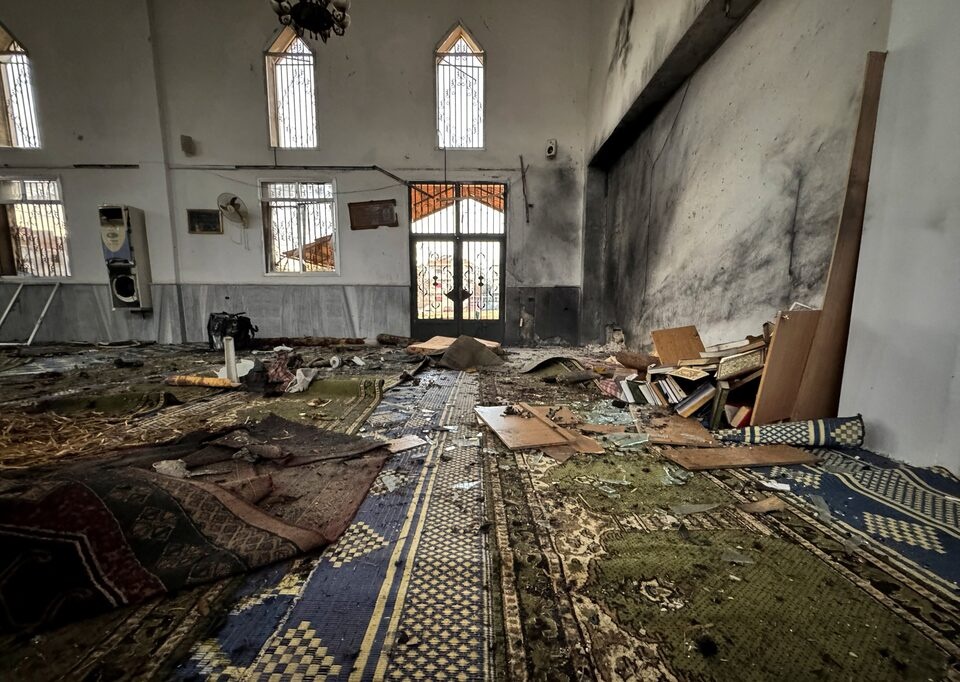 A view shows an interior of a damaged mosque after several people were killed in an explosion at a mosque of the Alawite minority sect, as a Syrian Arab News Agency (SANA) said, in Homs, Syria December 26, 2025. REUTERS/Ali Ahmed al-Najjar