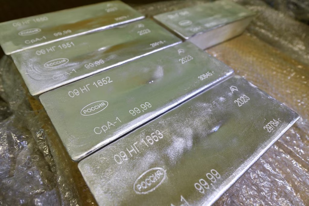 Ingots of 99.99 percent pure silver are placed in a workroom at the Novosibirsk precious metals refining and manufacturing plant in the Siberian city of Novosibirsk, Russia, September 15, 2023. REUTERS