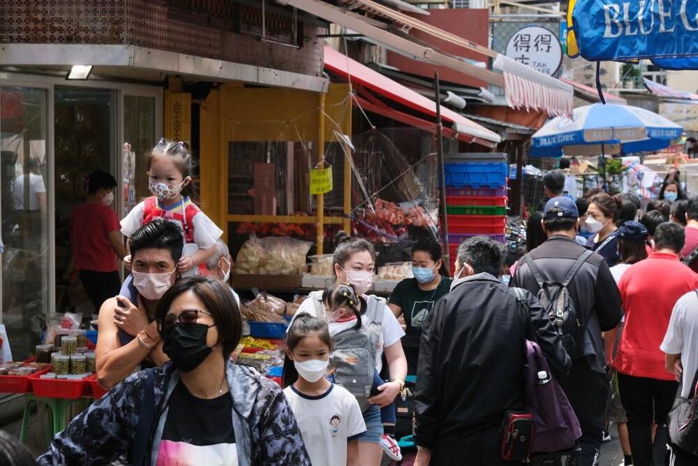 Families enjoy sunshine in Cheung Chau. Families enjoy sunshine in Cheung Chau.