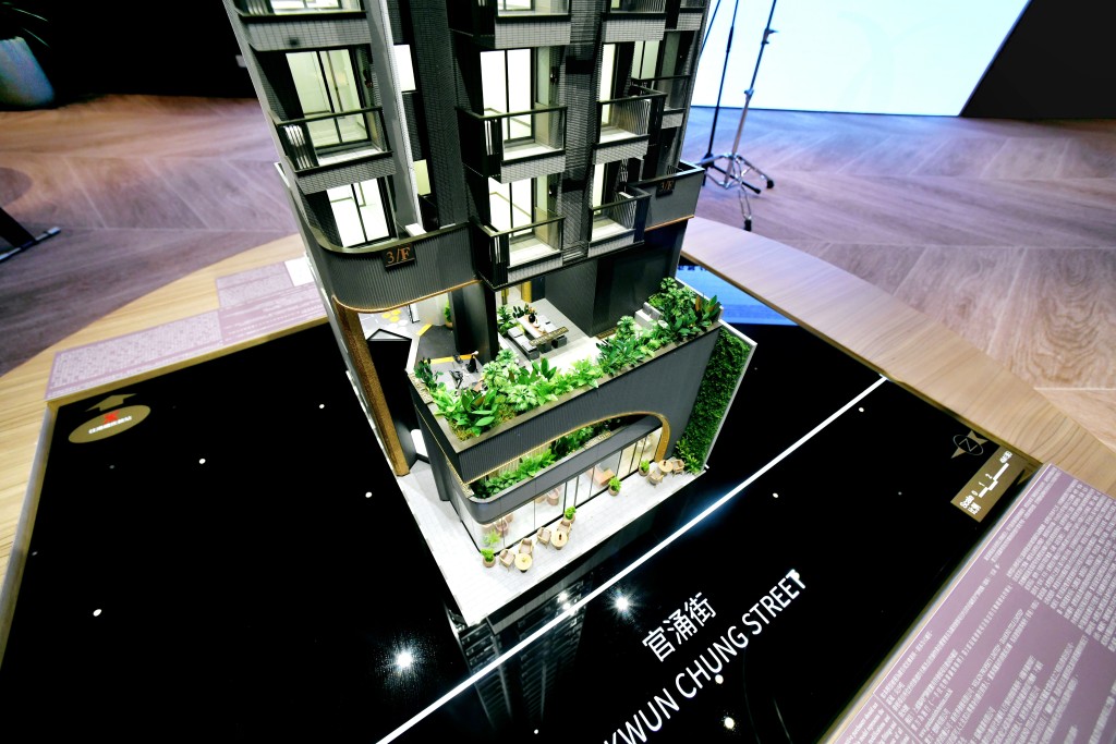 A model display of the Grand Austin Bohemian.