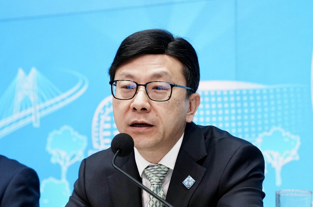 Secretary for Labour and Welfare Chris Sun Yuk-han 