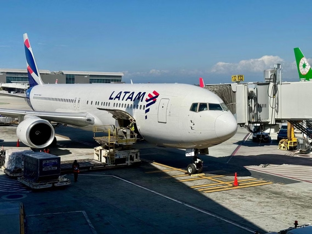 Data from airline tracker FlightAware showed the Latam plane lost altitude about two hours into the three-hour flight from Sydney to Auckland. PHOTO: AFP Data from airline tracker FlightAware showed the Latam plane lost altitude about two hours into the three-hour flight from Sydney to Auckland. PHOTO: AFP