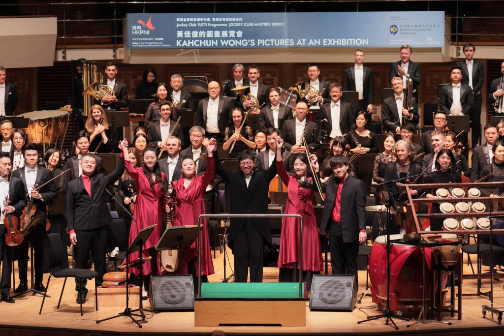 Kahchun Wong wove together Eastern and Western musical traditions in his own orchestration of Mussorgsky’s Pictures at an Exhibition.