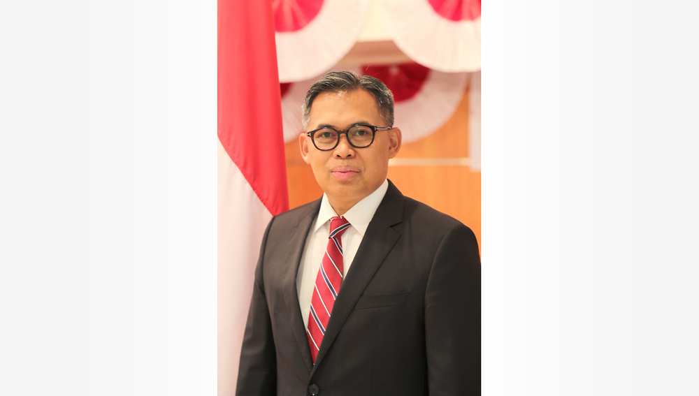 Mr. Ricky Suhendar, Consul General of the  Republic of Indonesia in Hong Kong SAR