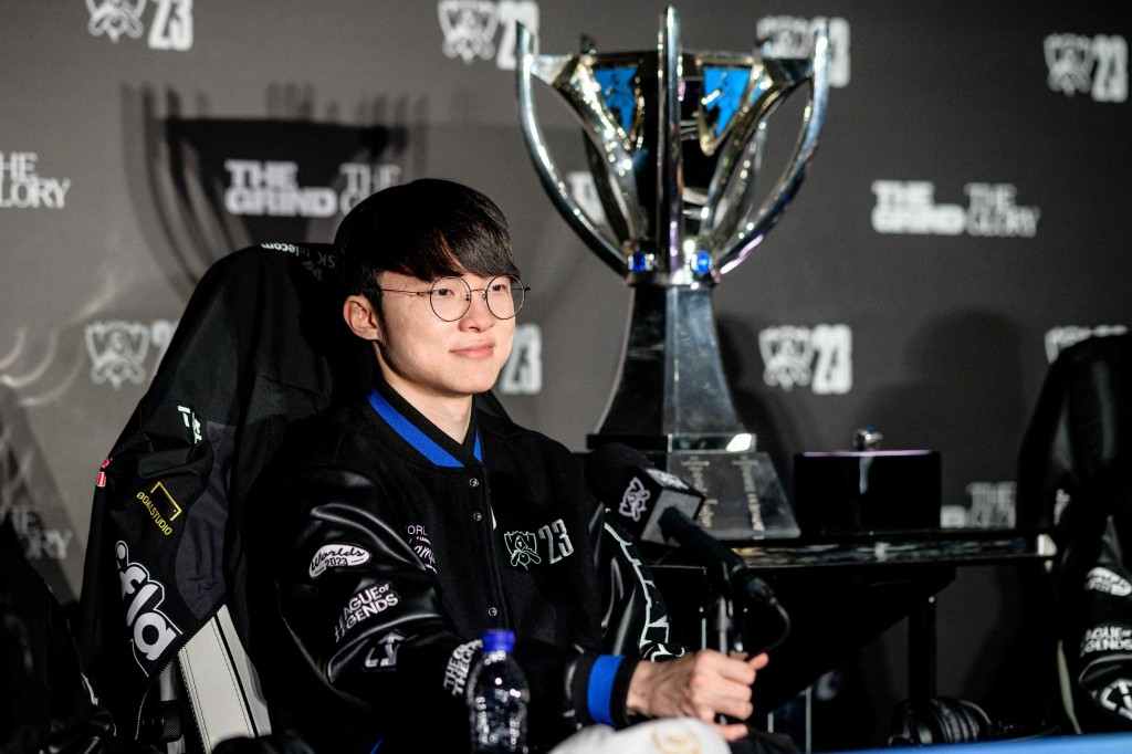 Faker after winning his fourth world championship in 2023. AFP