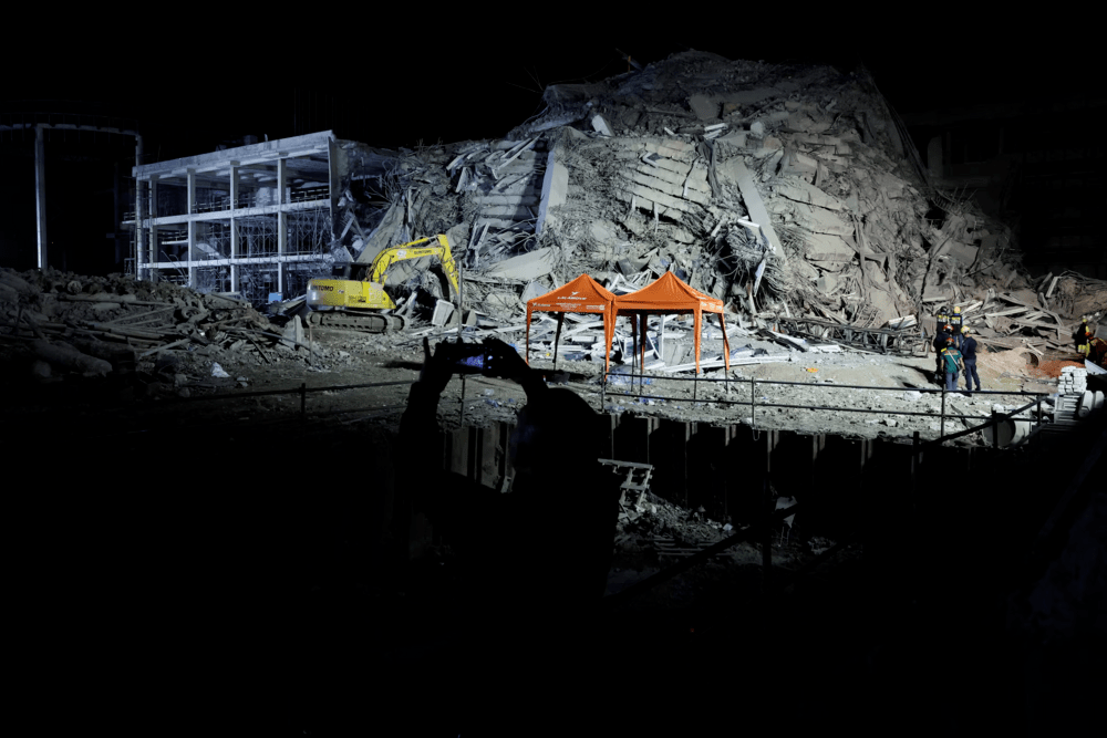 A person takes a photo of the damage at the site of a building that collapsed after a strong earthquake struck central Myanmar on Friday, earthquake monitoring services said, which affected Bangkok as well with people pouring out of buildings in the Thai capital in panic after the tremors, in Bangkok, Thailand, March 28, 2025. REUTERS/Athit Perawongmetha A person takes a photo of the damage at the site of a building that collapsed after a strong earthquake struck central Myanmar on Friday, earthquake monitoring services said, which affected Bangkok as well with people pouring out of buildings in the Thai capital in panic after the tremors, in Bangkok, Thailand, March 28, 2025. REUTERS/Athit Perawongmetha