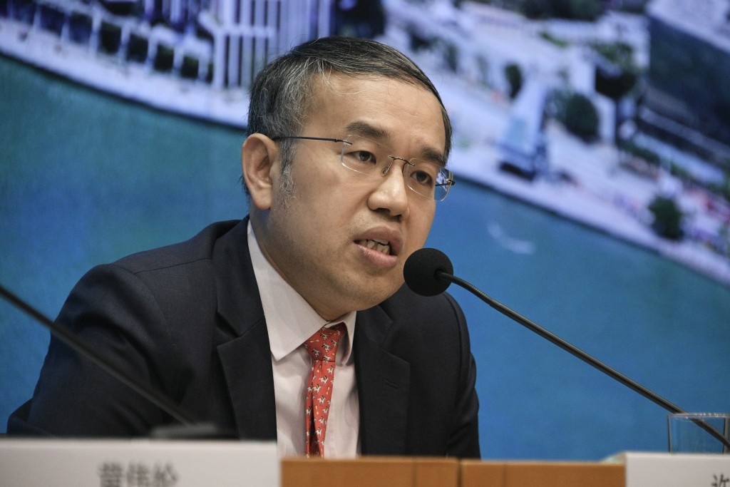 Secretary for Financial Services and the Treasury Christopher Hui. Photo by SING TAO 