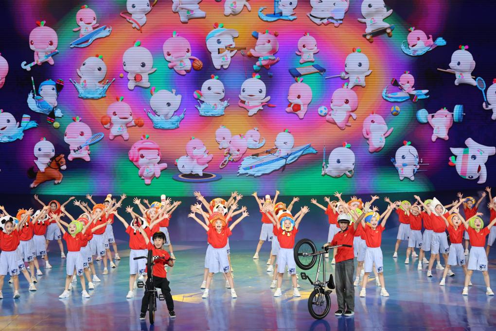The performance at the 100-day countdown launch ceremony. (Xinhua)