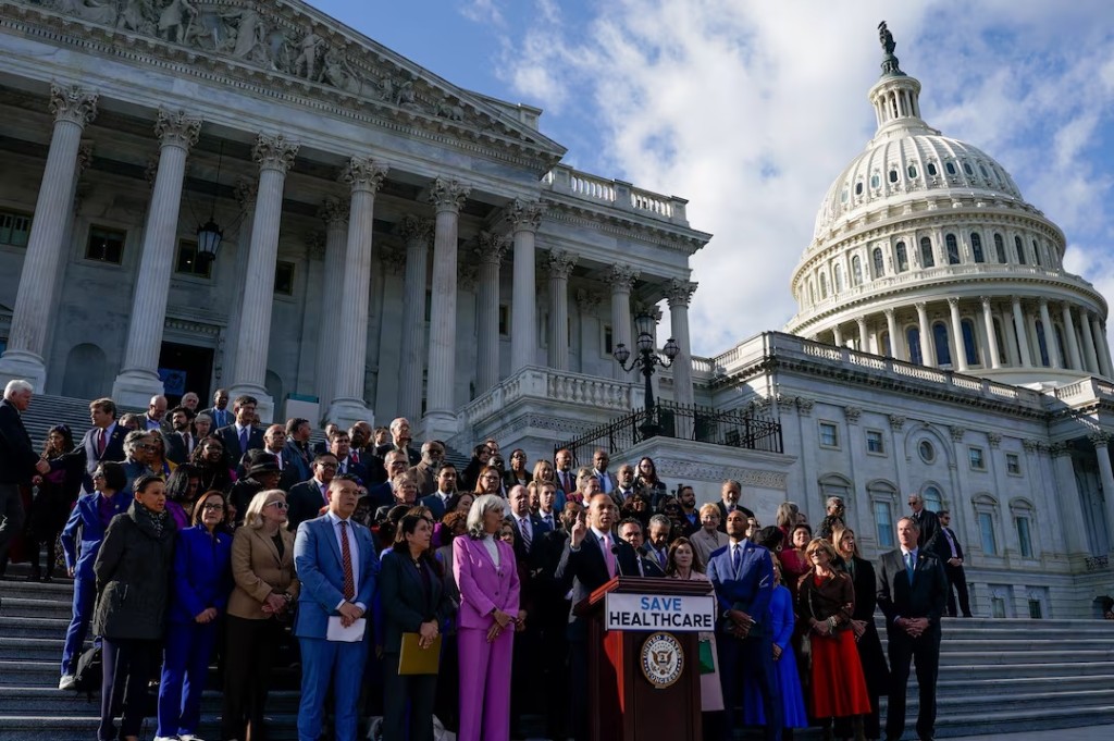 U.S. House Minority Leader Hakeem Jeffries (D-NY) speaks during an event with fellow House Democratic members on the steps of the U.S. Capitol, as members of the U.S. House of Representatives returned to Washington after a 53-day break, for a vote that could bring the longest U.S. government shutdown in history to a close, on Capitol Hill in Washington, D.C., U.S., November 12, 2025. REUTERS/Elizabeth Frantz