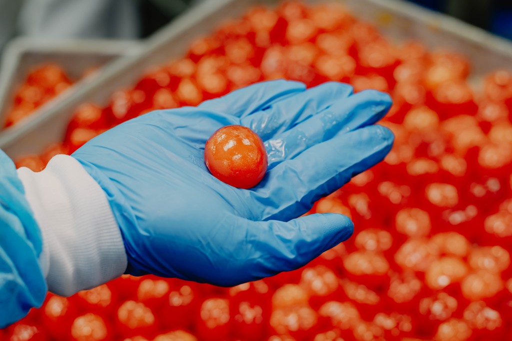 Human experience and oversight remain an important part of Maxim’s mooncake production despite growing automation.