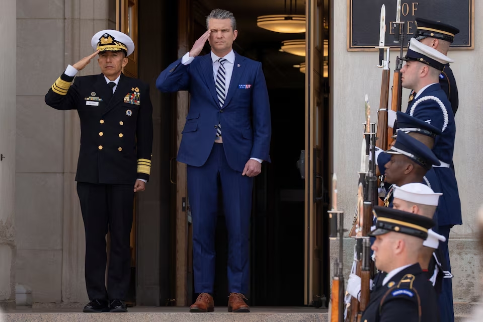 U.S. Defense Secretary Pete Hegseth hosts an arrival ceremony for El Salvador Defense Minister Rene Merino Monroy at the Pentagon in Washington, D.C., U.S., April 16, 2025. (Reuters)