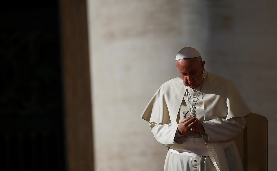 FILE PHOTO: Pope Francis in Saint Peter's Square in the Vatican November 19, 2014. (Reuters)