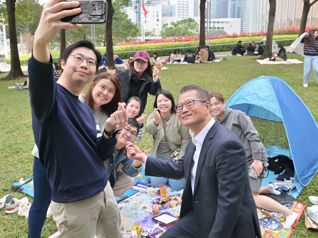 Photo from Paul Chan's blog.