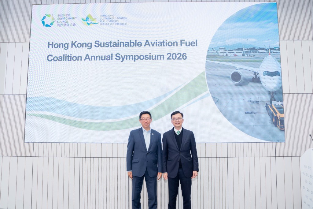 From left:  Simon Ng, Liu Chun-san