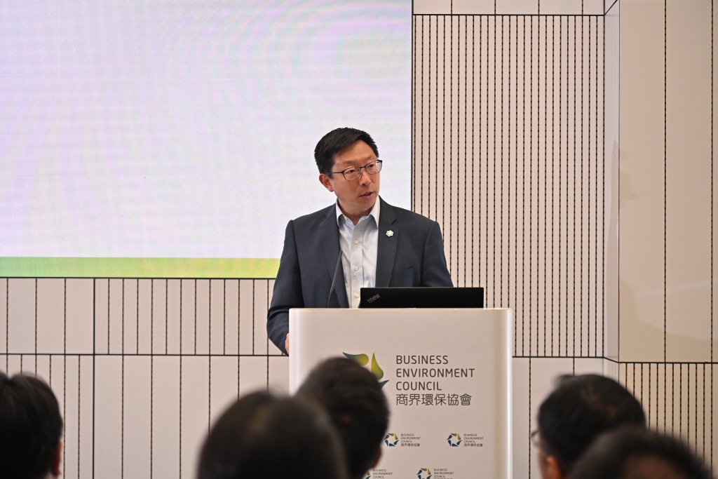 Mr Simon Ng, CEO of BEC, delivers the welcome remarks, setting the stage for a productive discussion on renewable fuels
