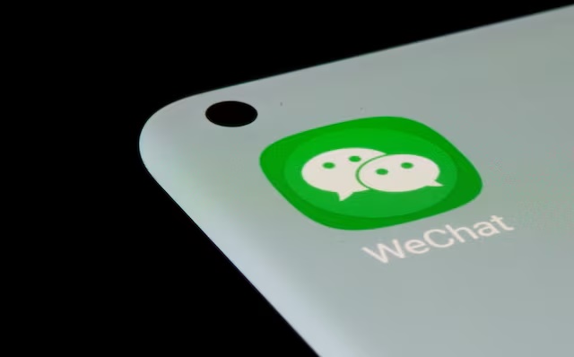WeChat app is seen on a smartphone in this illustration taken, July 13, 2021. REUTERS/Dado Ruvic/Illustration 