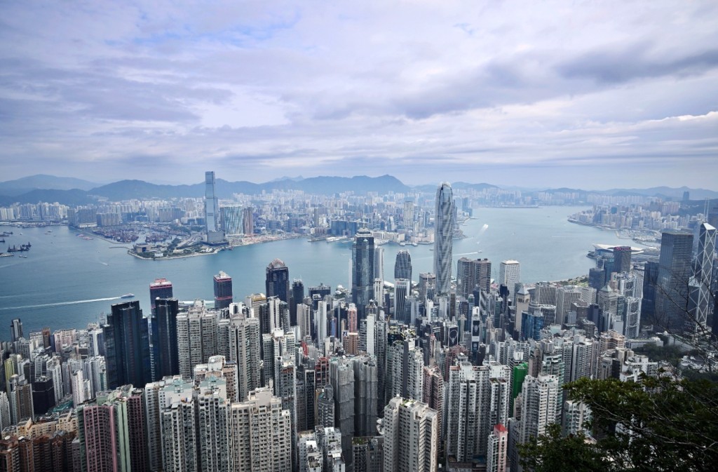 The forecast, however, may be revised downward if a significant reescalation of the Sino-US tariff war occurs. SING TAO