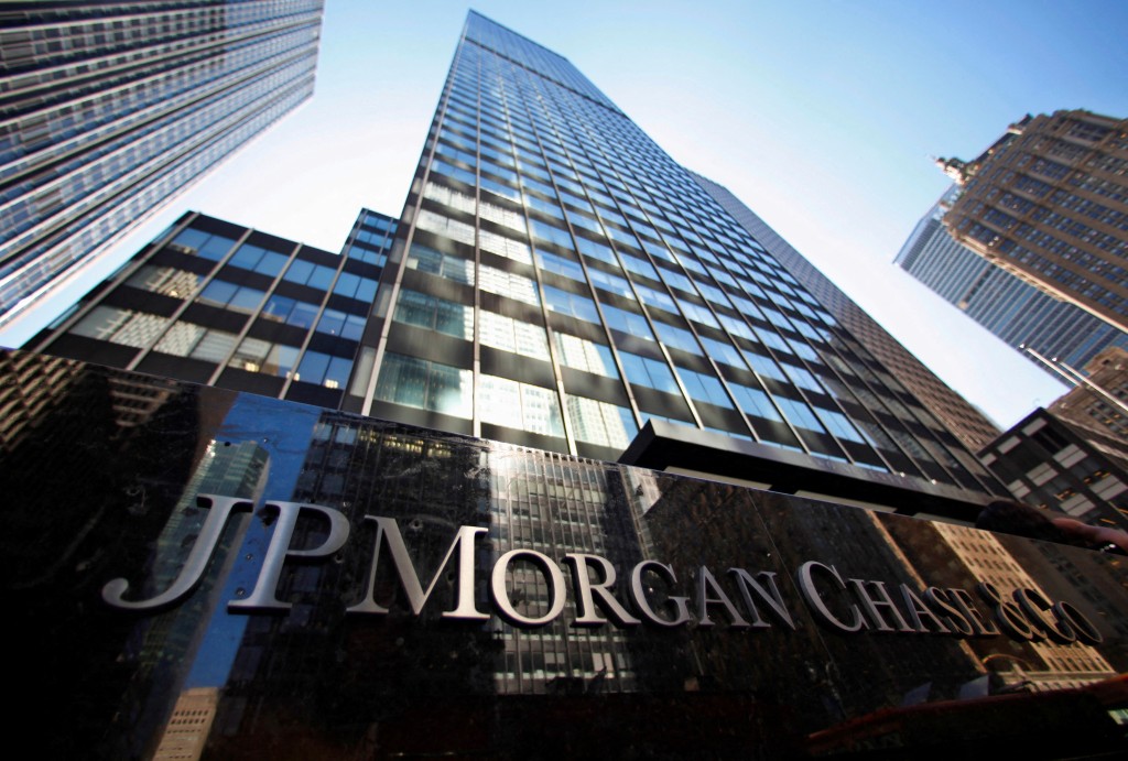 A sign outside the headquarters of JP Morgan Chase & Co in New York, September 19, 2013. .   REUTERS/Mike Segar/File Photo