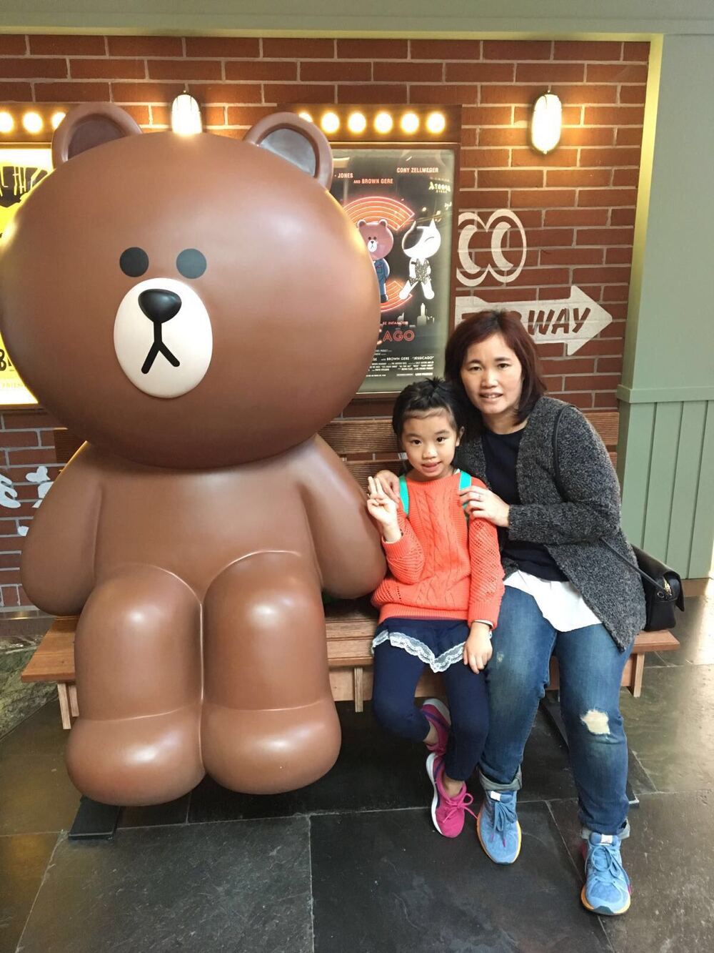 Tang Kwai-sze, seen with her younger daughter, died after two liver transplant operations. Tang Kwai-sze, seen with her younger daughter, died after two liver transplant operations.