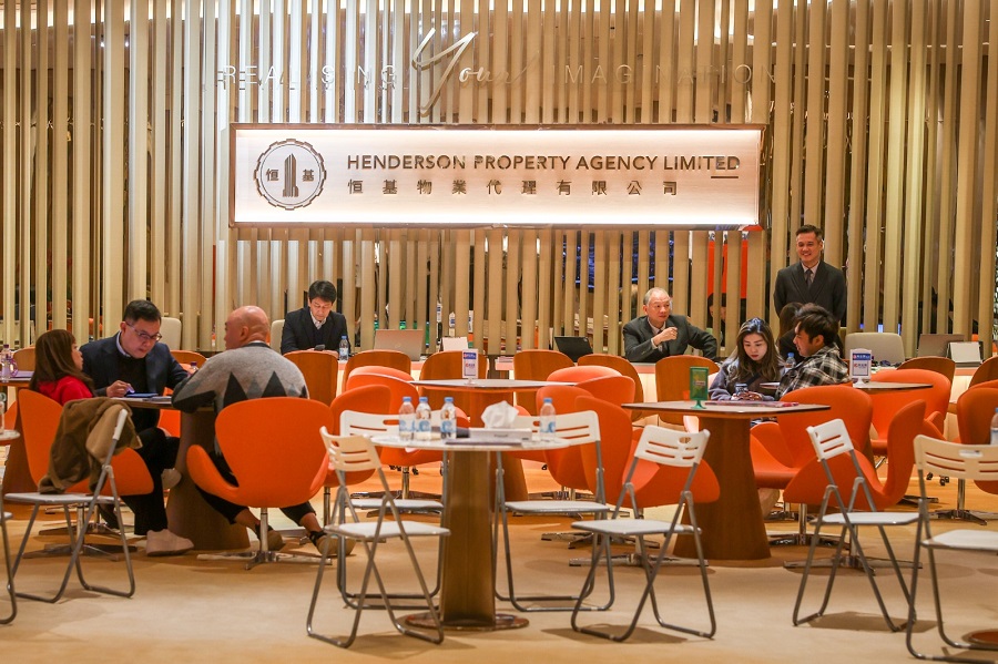 Home hunters looking to secure units at Belgravia Place II. SING TAO Home hunters looking to secure units at Belgravia Place II. SING TAO