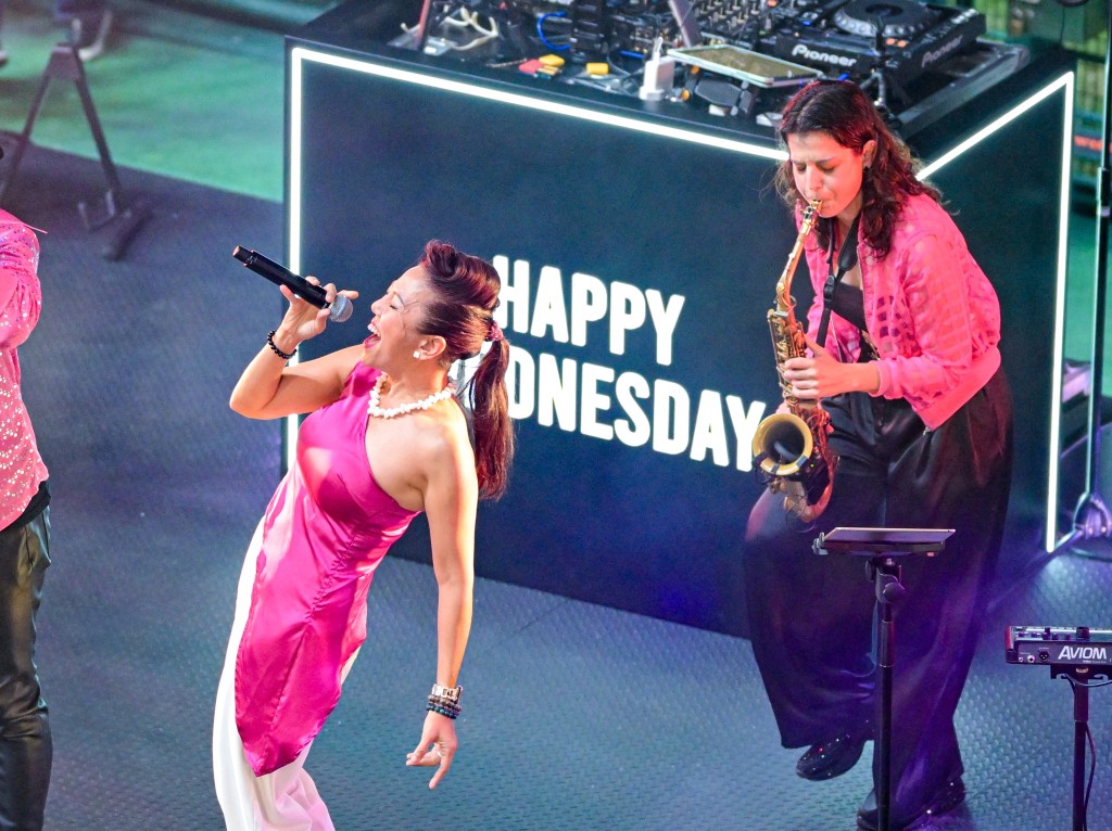 VoSSa, vocalist Ela Alegre and saxophonist Lena Cuglietta perform this Sunday at Happy Valley. 