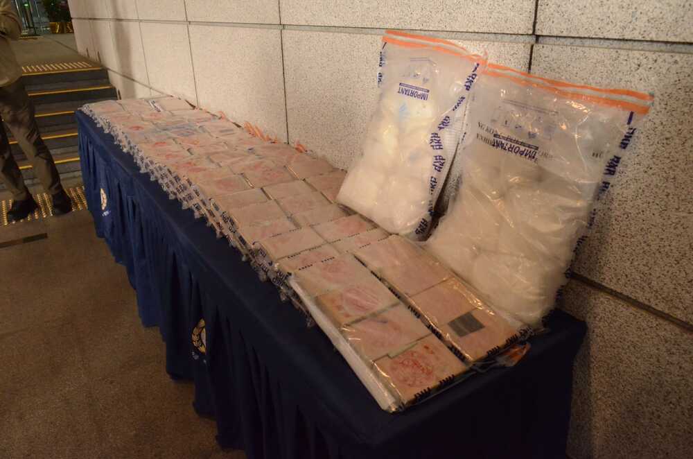 Over 100 kilograms of heroin and approximately 10kg of crystal methamphetamine were seized in a drug bust on Saturday morning in Hung Hom. File photo Over 100 kilograms of heroin and approximately 10kg of crystal methamphetamine were seized in a drug bust on Saturday morning in Hung Hom. File photo