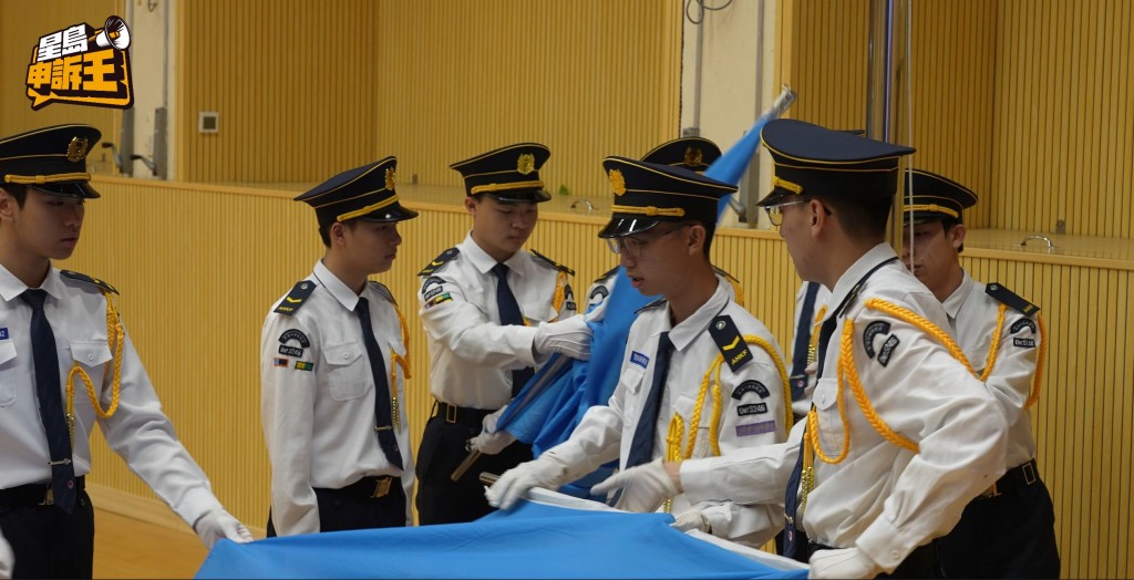 Teacher Cheung praised the students for their diligence and perseverance, as they even sacrificed their after-school time for rehearsals.