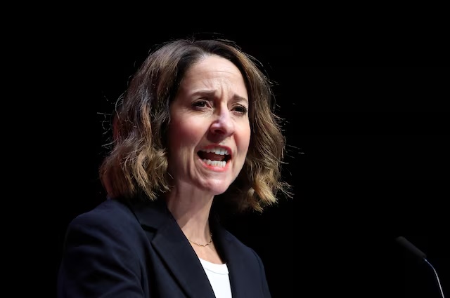 British Science, Innovation and Technology Secretary Liz Kendall speaks on stage at Britain's Labour Party's annual conference in Liverpool, Britain, September 29, 2025. REUTERS/Hannah McKay/File Photo
