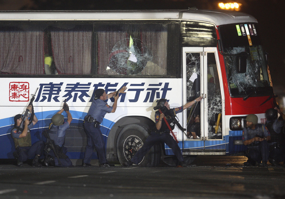 Eight Hong Kong tourists died in the 2010 Manila tour-bus hostage siege. Eight Hong Kong tourists died in the 2010 Manila tour-bus hostage siege.